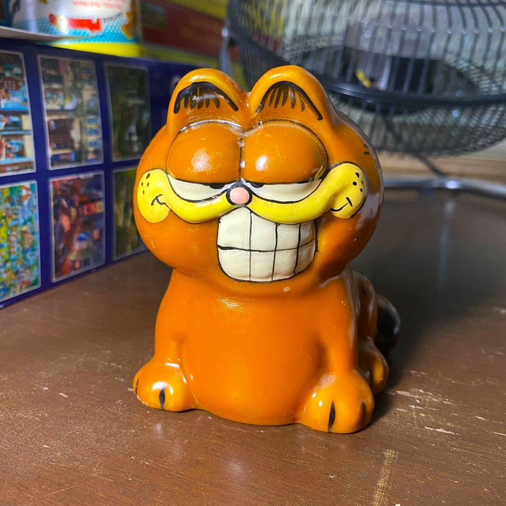 Vintage Garfield Candle